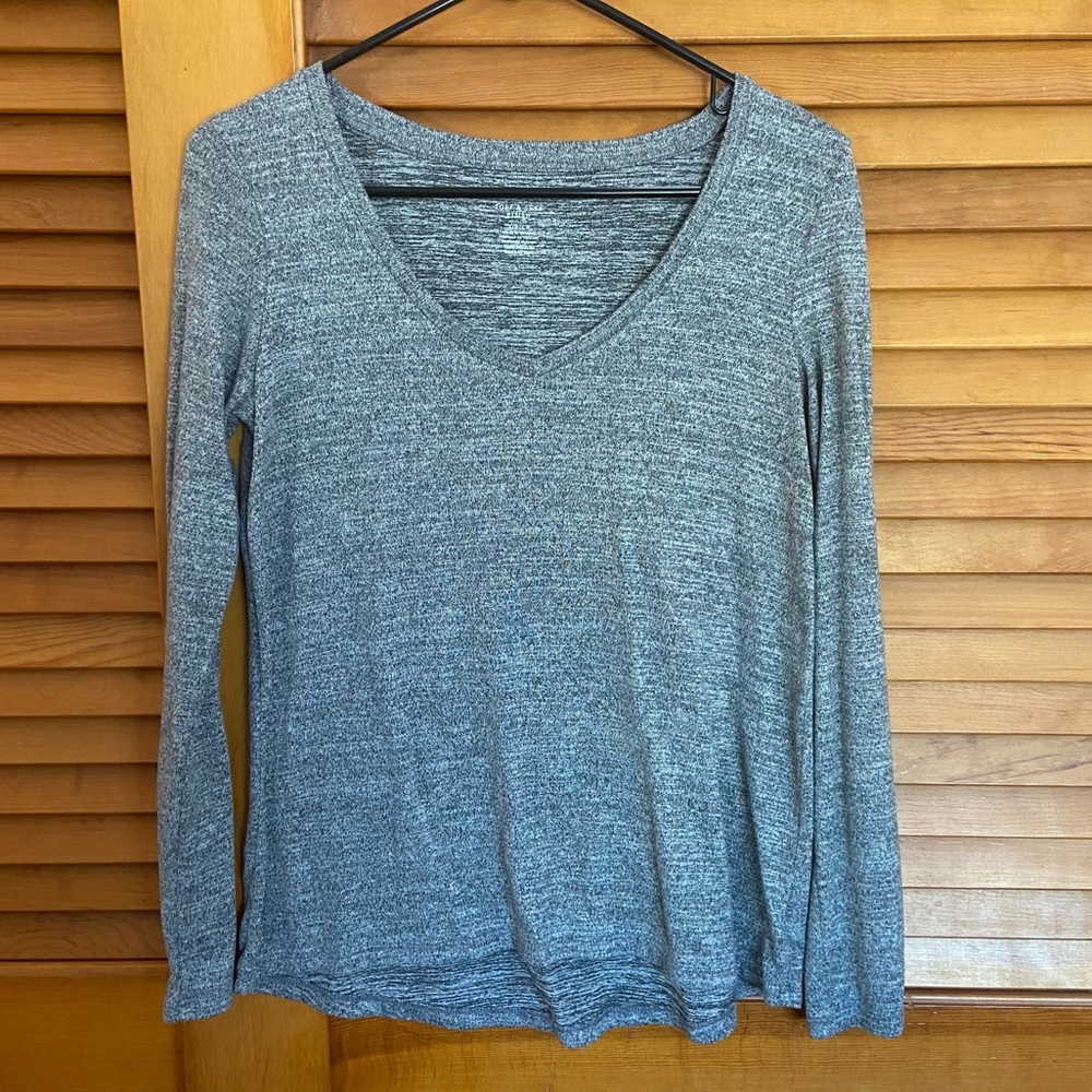 American Eagle Soft and Sexy Grey Speckled Long Sleeve Size Small